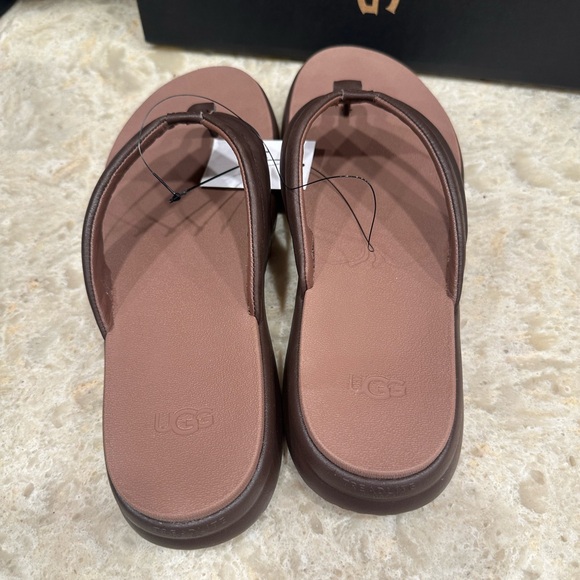 UGG Men’s Union Flip Flops Chocolate Sz 10 main image 4